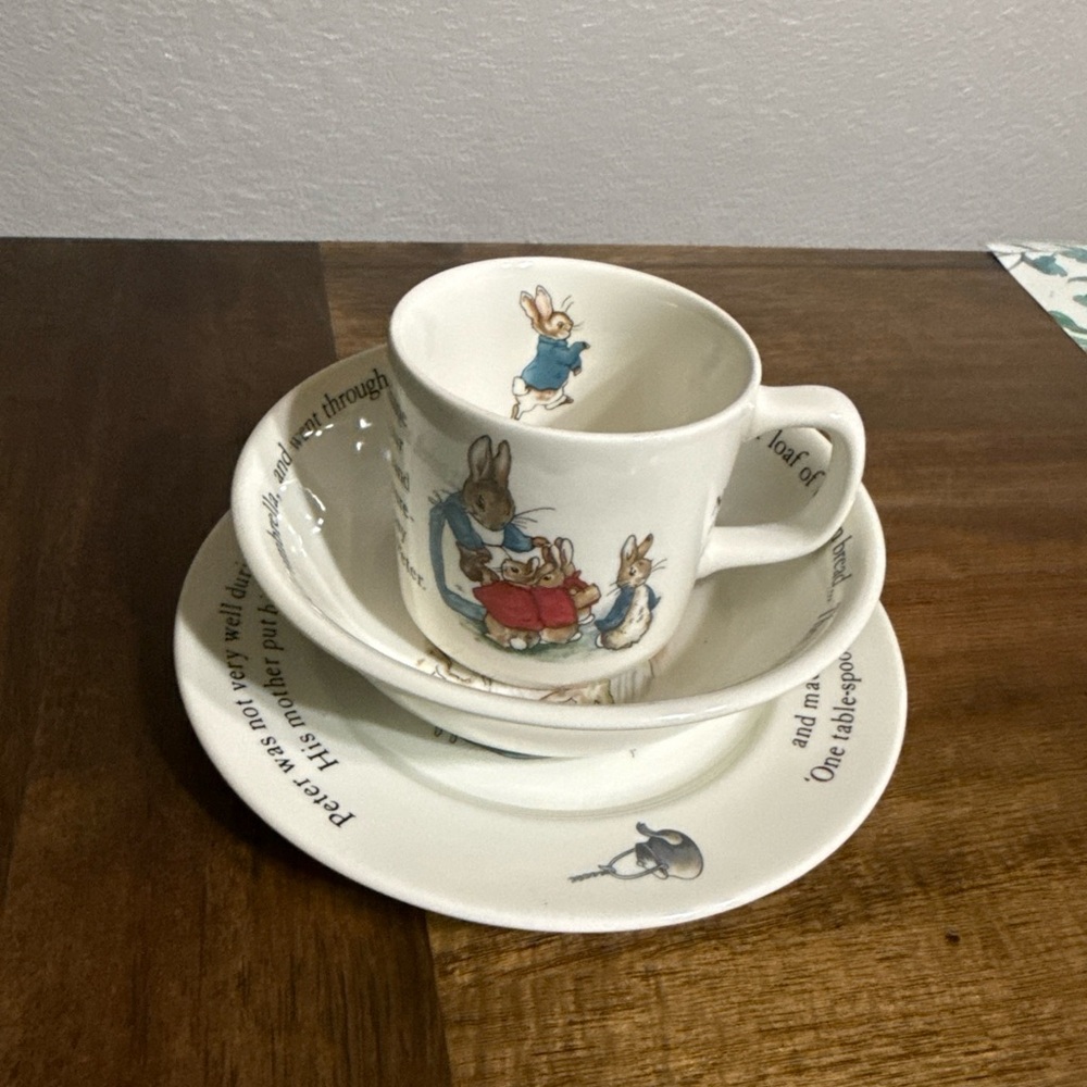 Wedgwood Peter Rabbit Tea Set - Cream and Blue